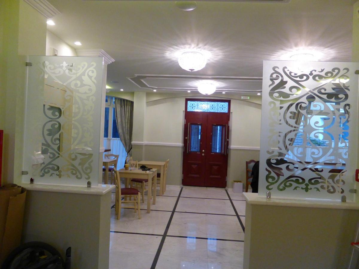 Hotel Tsarsi Костур Екстериор снимка